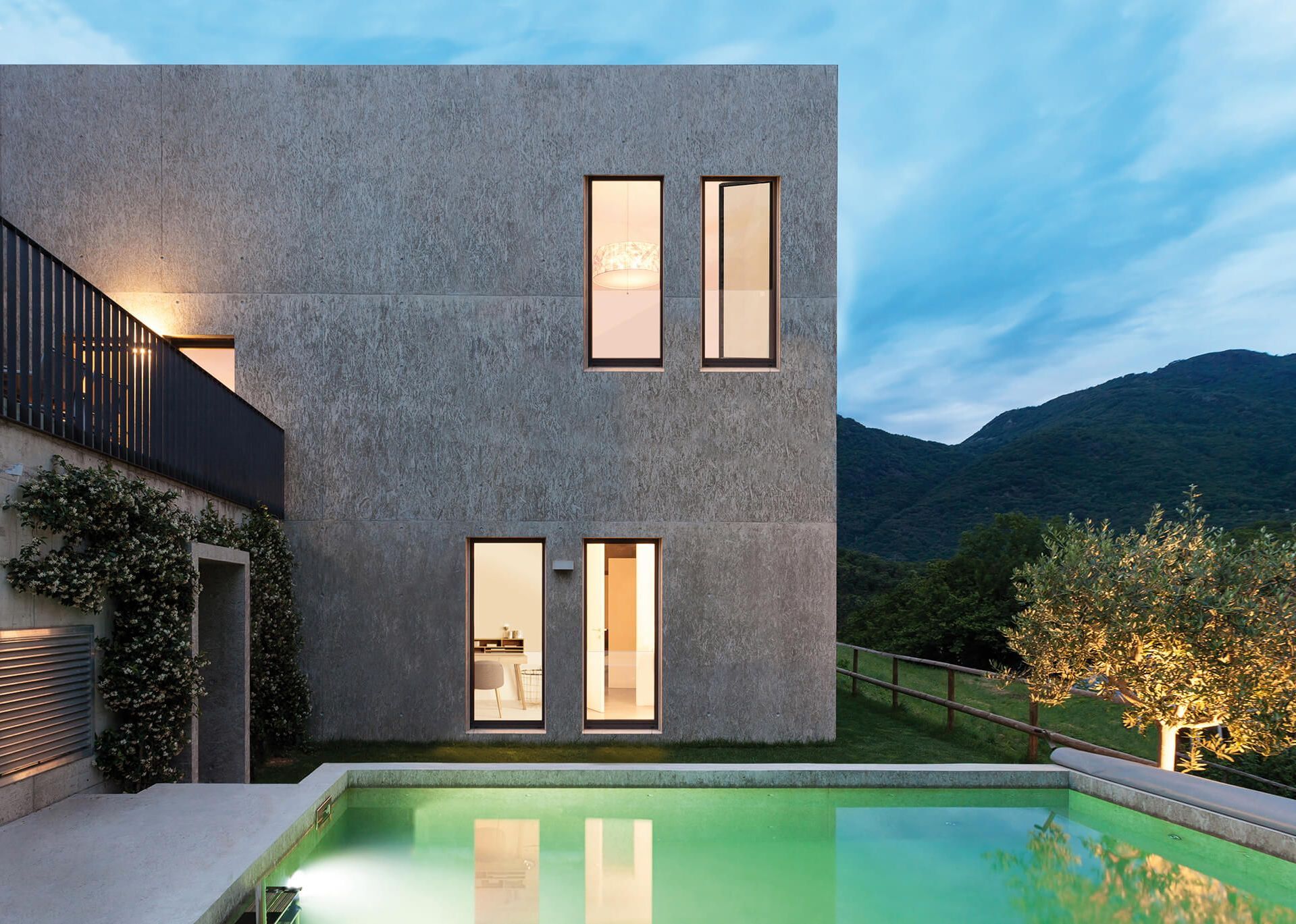 COR_80_HO_CASA